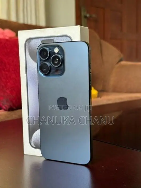 Apple iPhone 15 Pro Max (Used)