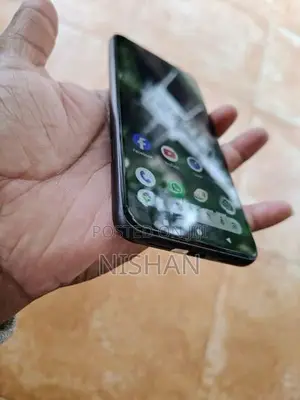 Google Pixel 8 8GB 256GB (Used)
