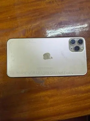 Apple iPhone 11 Pro Max (Used)