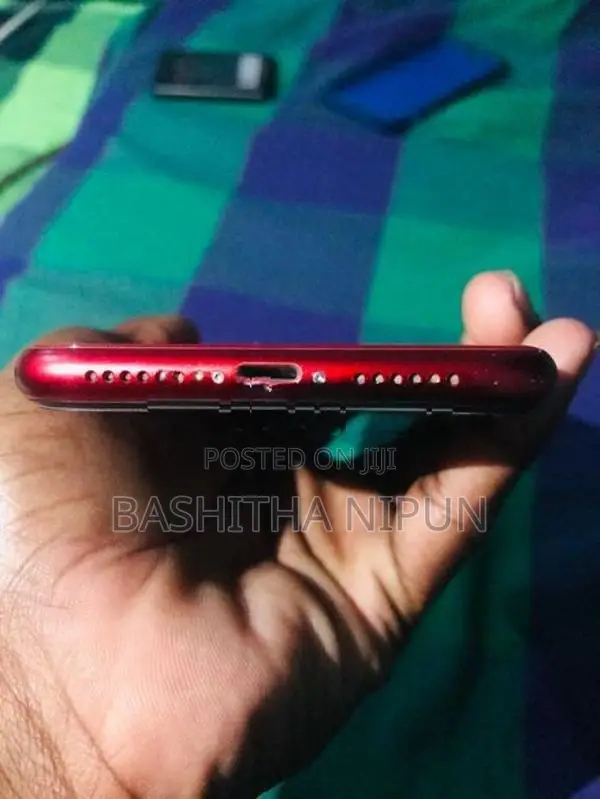Apple iPhone XR (Used)