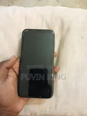 Apple iPhone 11 (Used)