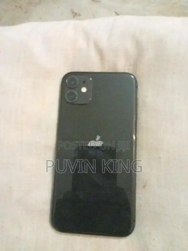 Apple iPhone 11 (Used)