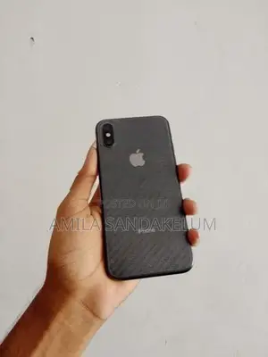 Apple iPhone XS (Used)