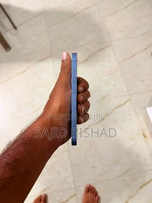 Apple iPhone 14 (Used)