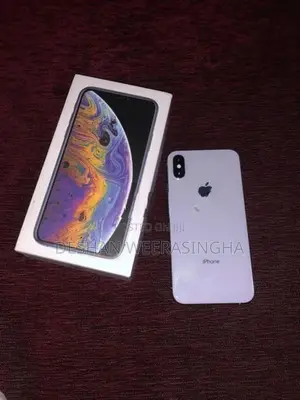 Apple iPhone XS (Used)