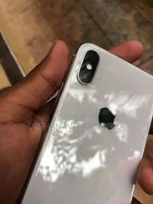 Apple iPhone XS (Used)