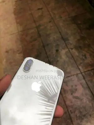Apple iPhone XS (Used)