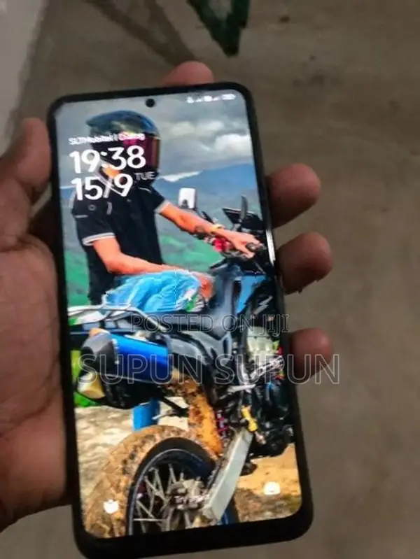 Xiaomi Redmi Note 12 (Used)