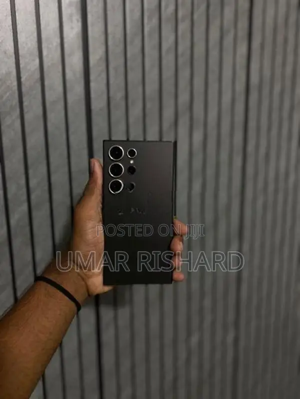 Samsung Galaxy S24 Ultra (Used)