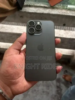 Apple iPhone 15 Pro Max (Used)