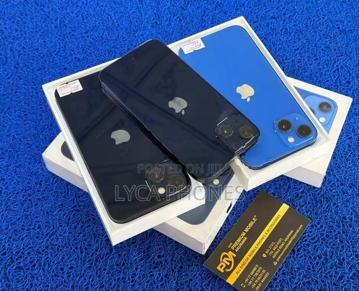 Apple iPhone 13 128GB (Used)