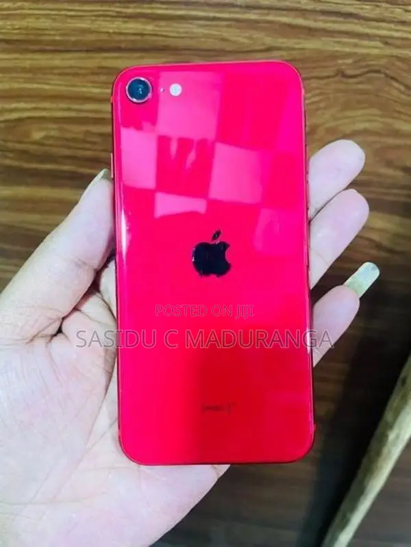 Apple iPhone SE (Used)