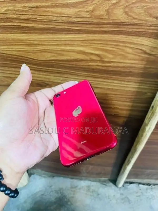 Apple iPhone SE (Used)