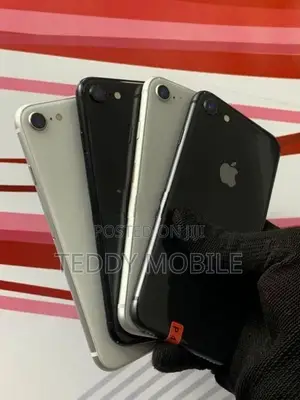 Apple iPhone SE 2 (Used)