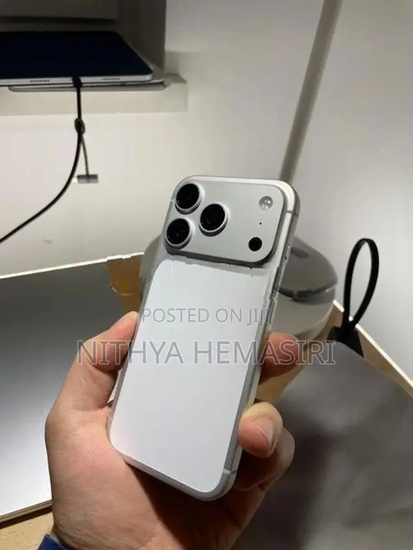 Apple iPhone 17 Pro (Used)
