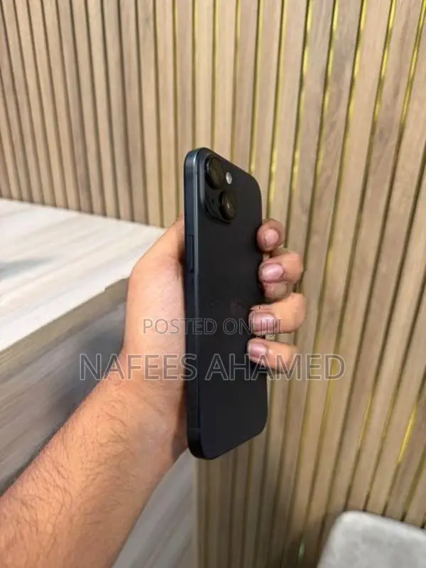 Apple iPhone 15 (Used)