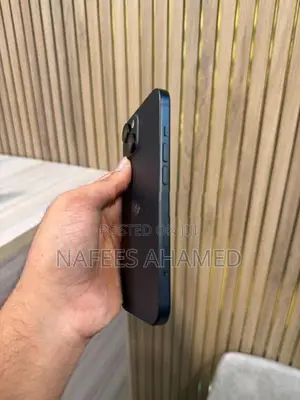 Apple iPhone 15 (Used)