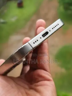 Apple iPhone 16 Pro (Used)