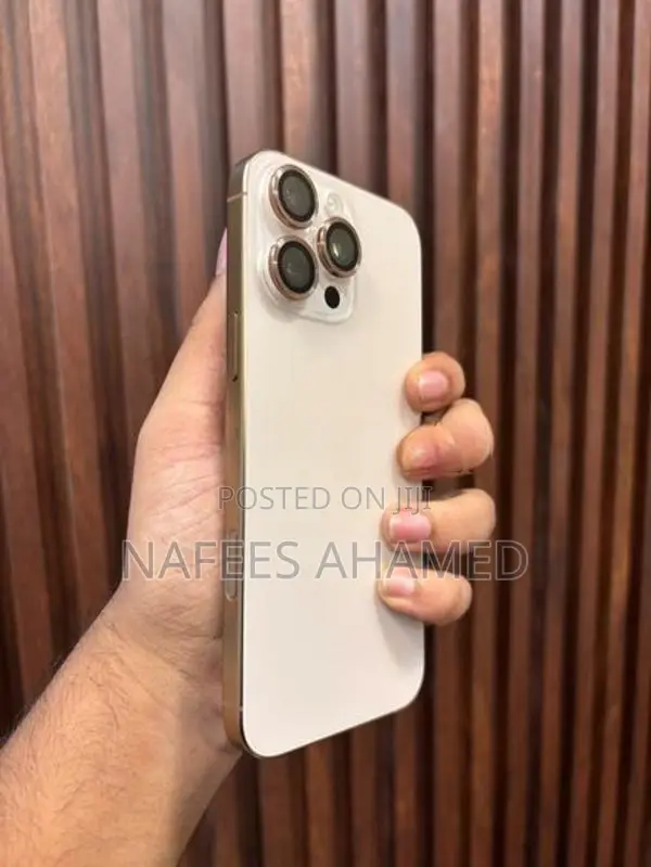 Apple iPhone 16 Pro Max (Used)