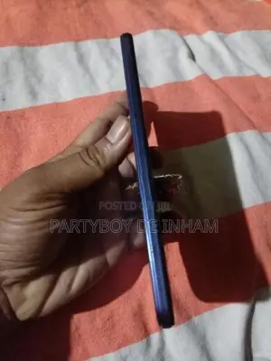 Vivo V23e (Used)