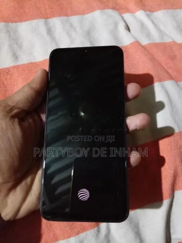 Vivo V23e (Used)