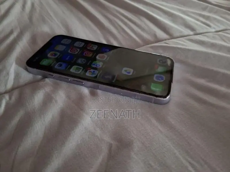 Apple iPhone 14 GB Violet (Used)
