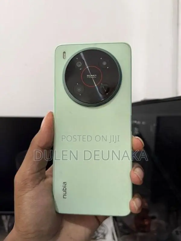 Nubia v70 Max 6GB (Used)