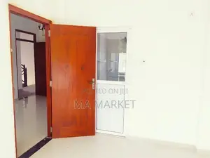 Furnished 2bdrm Apartment in 1St Floor, Boralesgamuwa for rent