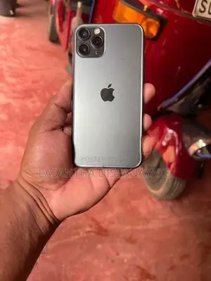 Apple iPhone 11 Pro (Used)