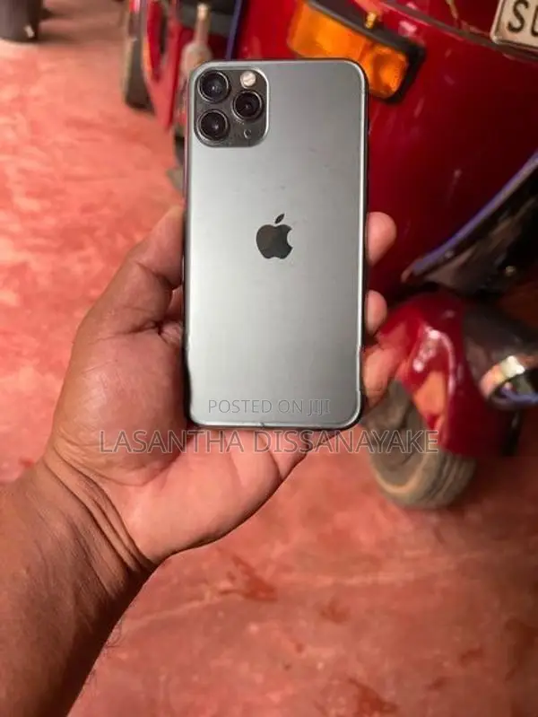 Apple iPhone 11 Pro (Used)