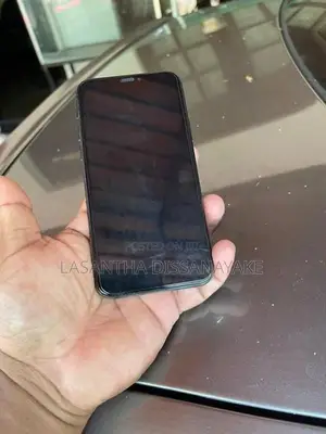 Apple iPhone 11 Pro (Used)