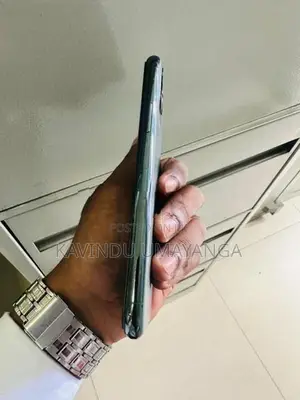 Apple iPhone 11 Pro (Used)