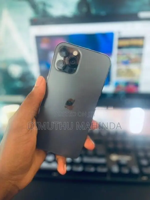 Apple iPhone 12 Pro (Used)