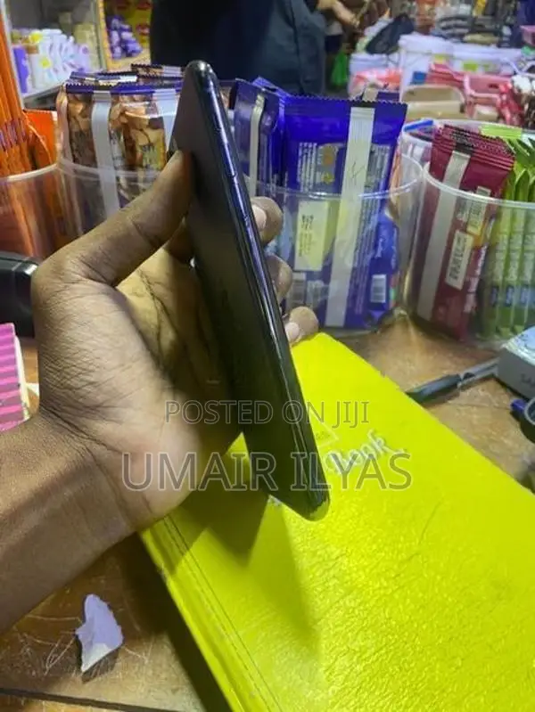Apple iPhone 11 Pro Max (Used)