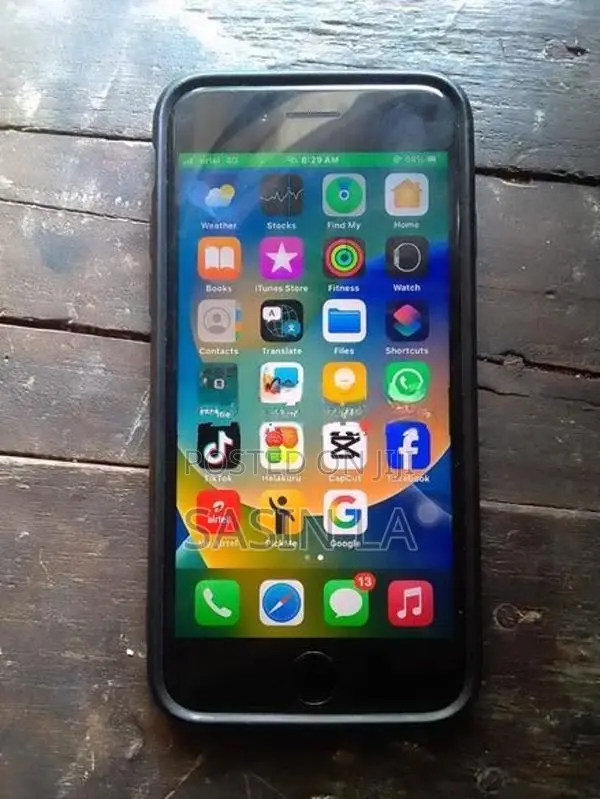 Apple iPhone 8 (Used)
