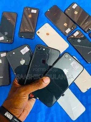 Apple iPhone 8 (Used)