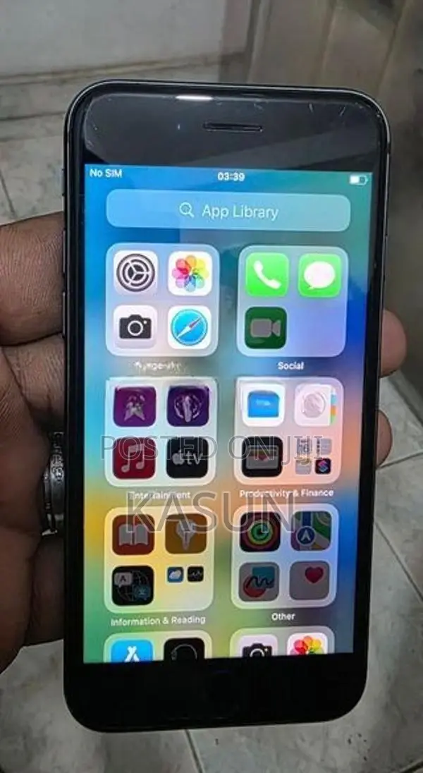 Apple iPhone 8 (Used)