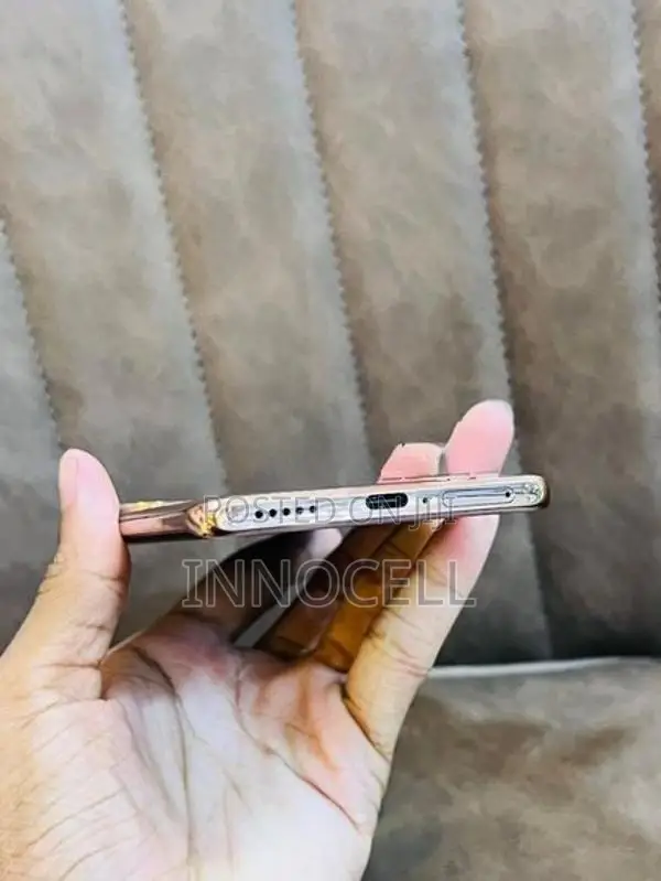Vivo V40e 256GB (Used)