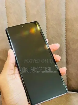 Vivo V40e 256GB (Used)