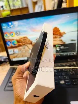 Apple iPhone 16 128GB (Used)