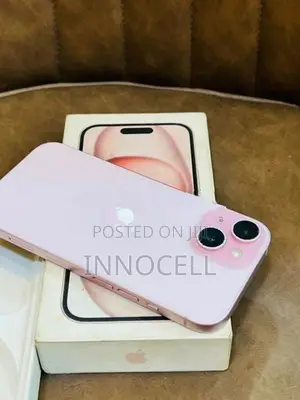 Apple iPhone 15 128GB (Used)