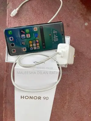 Honor 90 (Used)