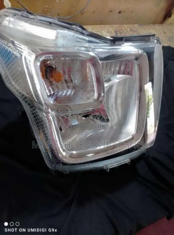 Wagon r right side head light for Car