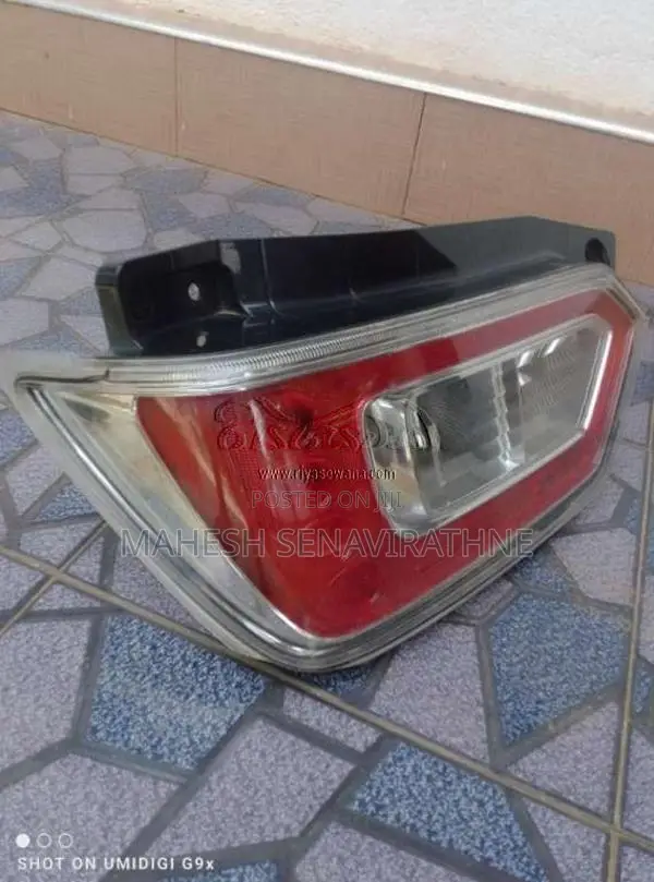Wagon r left side tail light for Car