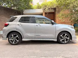 Toyota Raize Hybrid Z 2024 SUV Unregistered (Recondition)