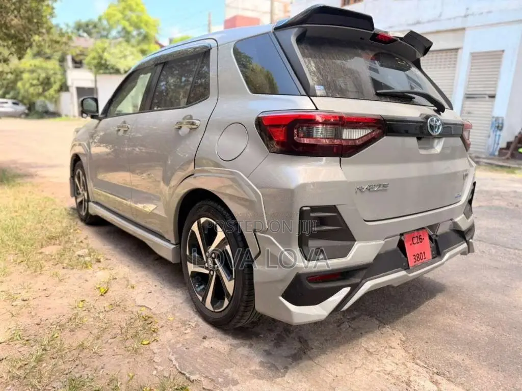 Toyota Raize Hybrid Z 2024 SUV Unregistered (Recondition)