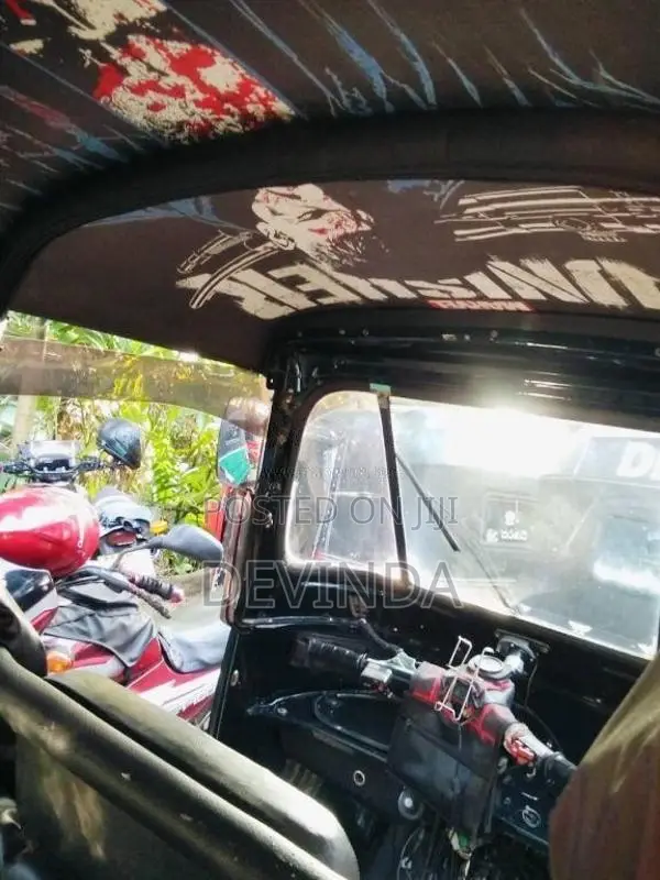 Bajaj RE 2004 Three Wheel (Used)