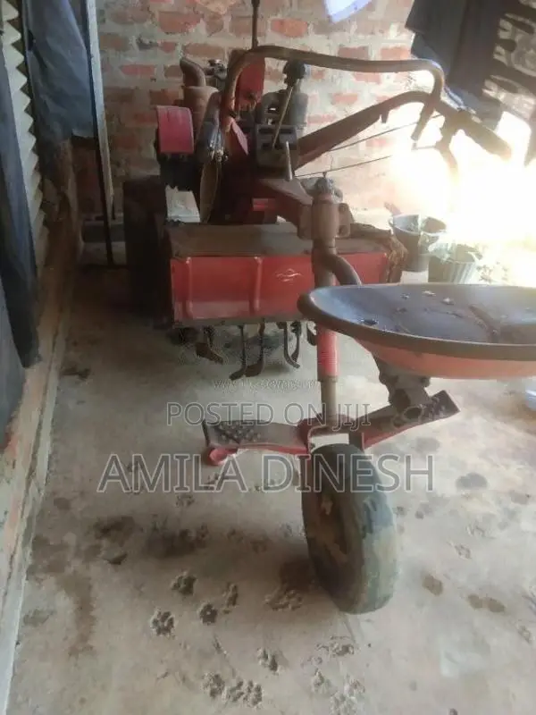 Aprilia Kubota 2010 Tractor (Used)