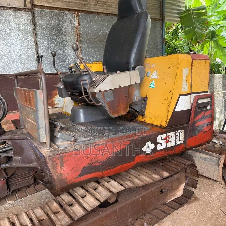 IHI Excavator 2012 Heavy-Duty (Used)