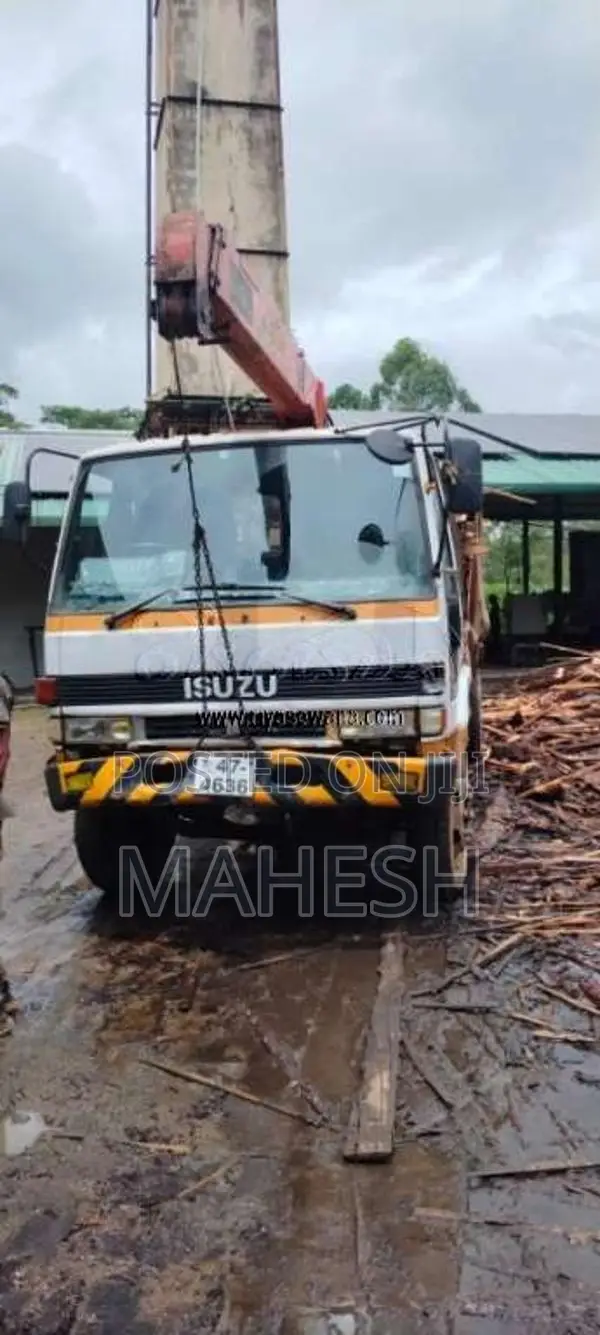 Isuzu Forward 1996 Heavy-Duty (Used)